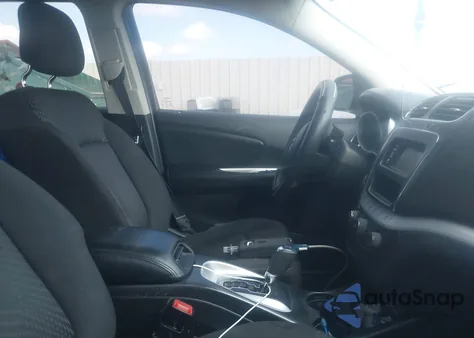 2013 Dodge Journey Sxt z USA, uszkodzony, nr VIN 3C4PDCBG2DT619299